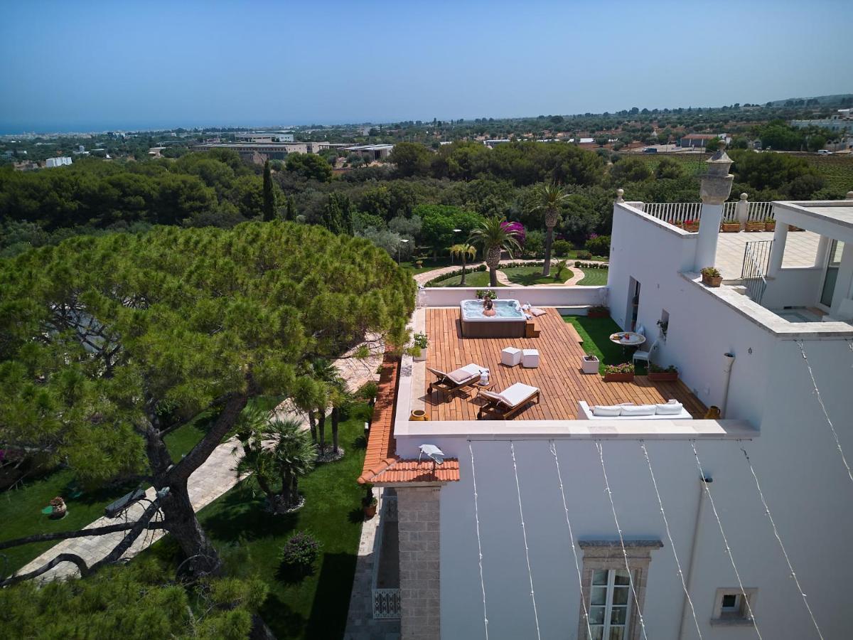 San Tommaso Hotel Полиньяно-а-Маре Экстерьер фото