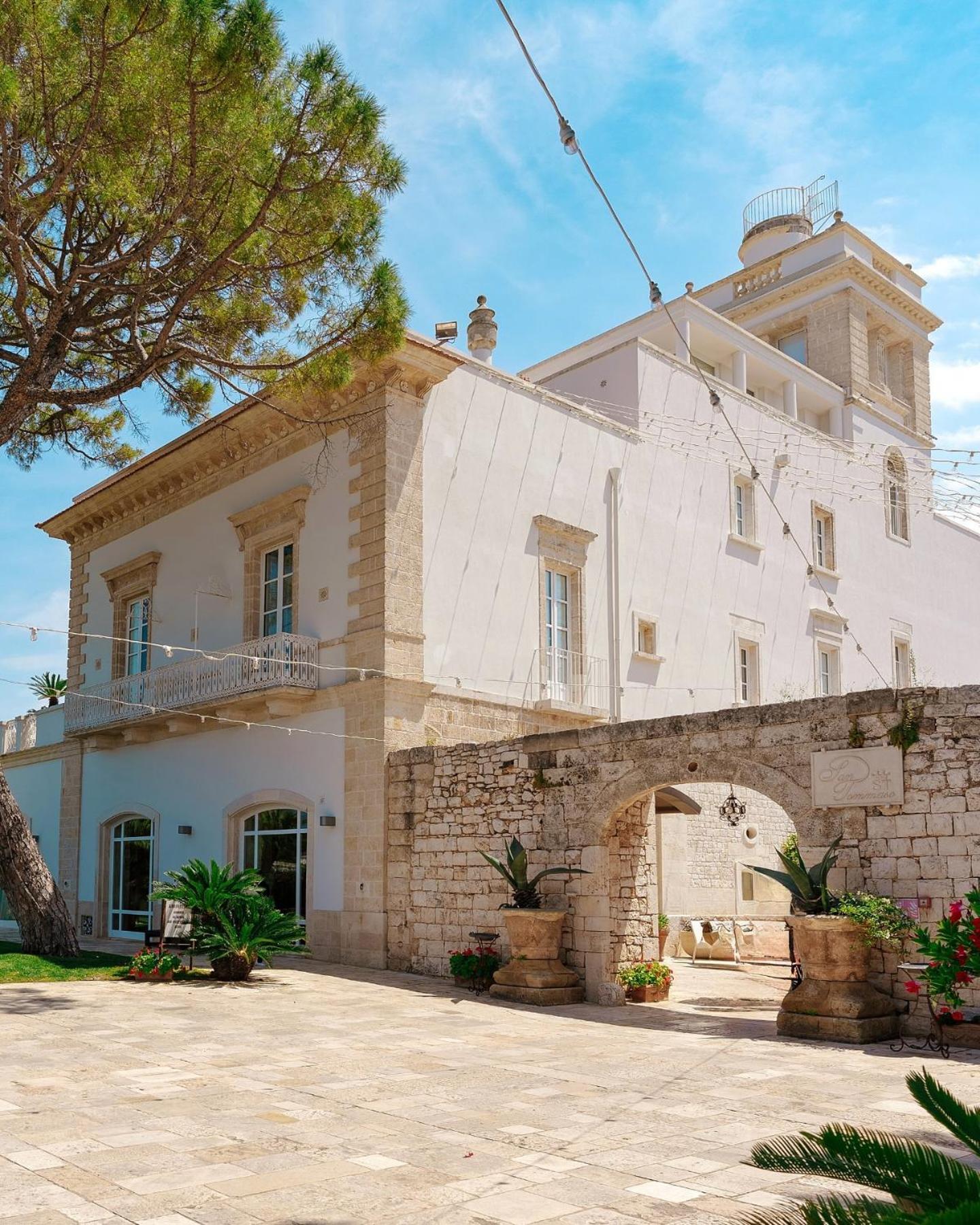 San Tommaso Hotel Полиньяно-а-Маре Экстерьер фото