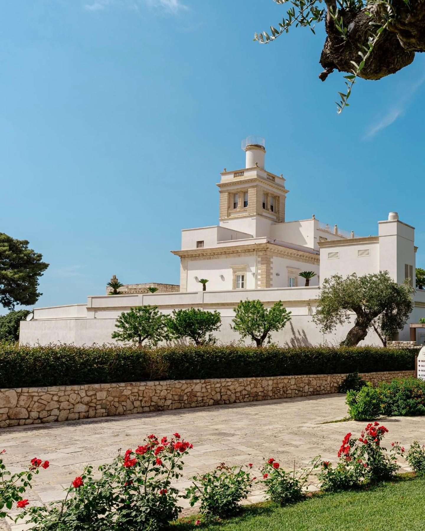 San Tommaso Hotel Полиньяно-а-Маре Экстерьер фото