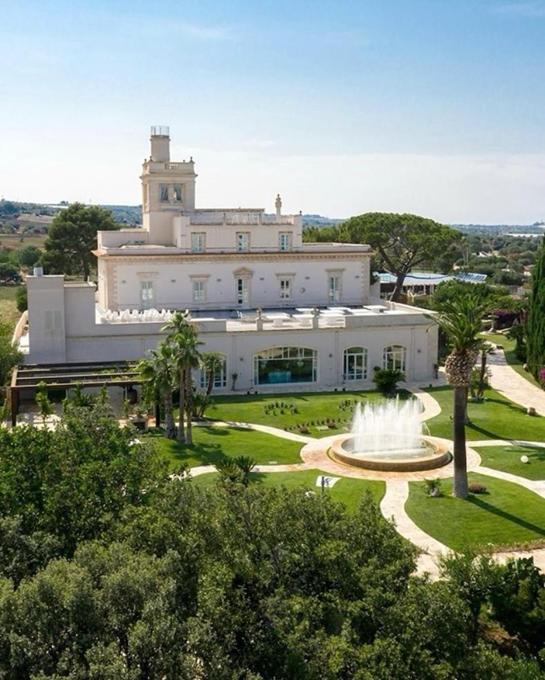 San Tommaso Hotel Полиньяно-а-Маре Экстерьер фото